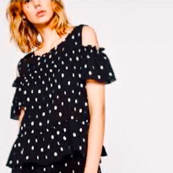 Zara Black Polka Dot, Cold Shoulder Top. - Picture 1 of 7